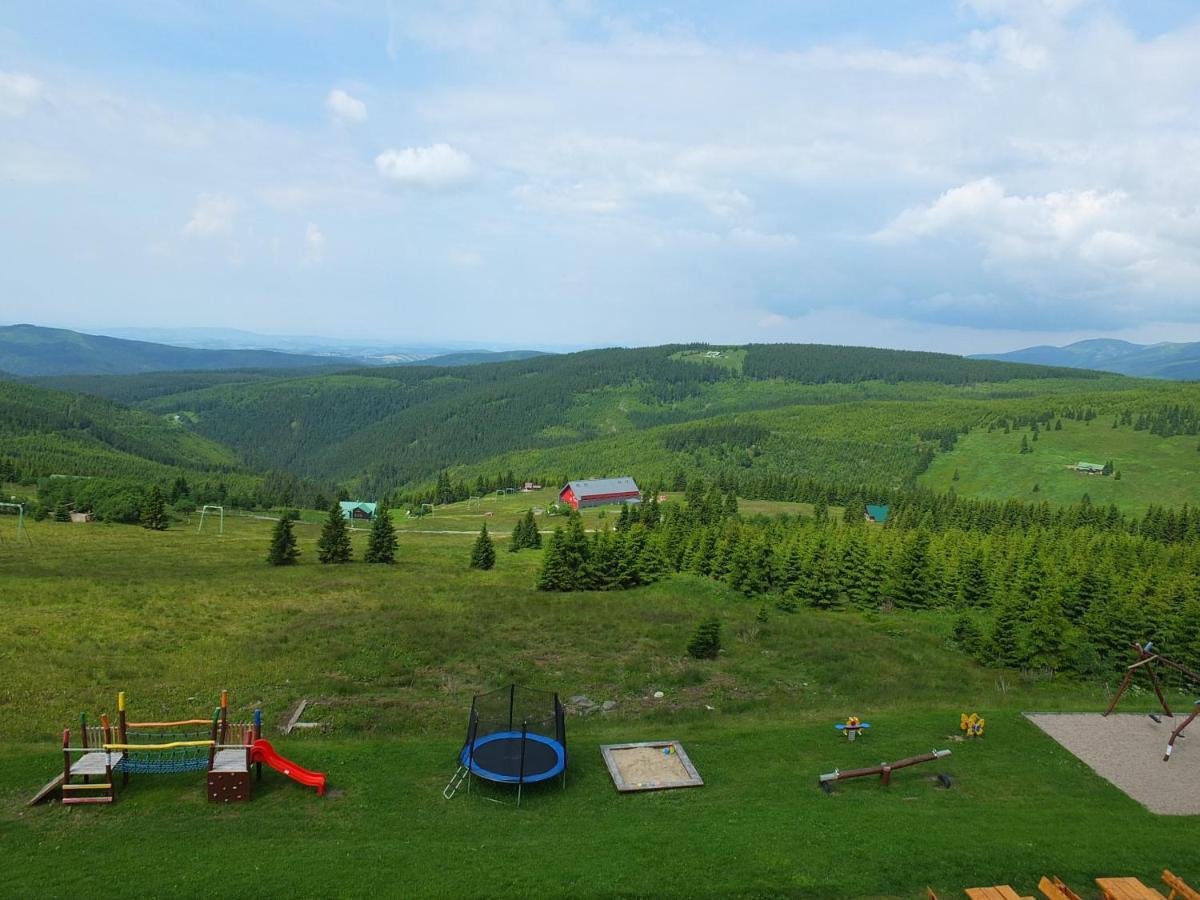Horsky Hotel Friesovy Boudy Strážné Esterno foto